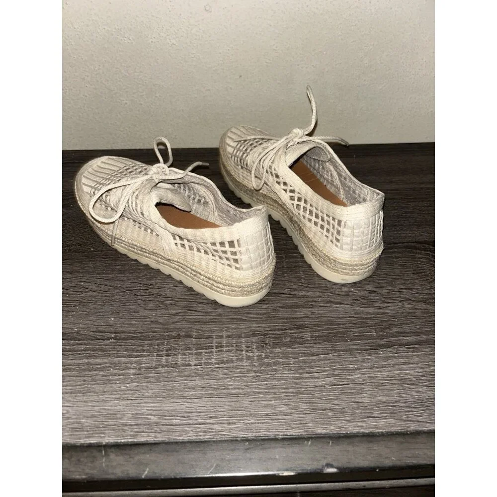 Love Rio Elsie Beige Crochet Natural Lace Up Low Top Boho Hippie Sneakers Size 8